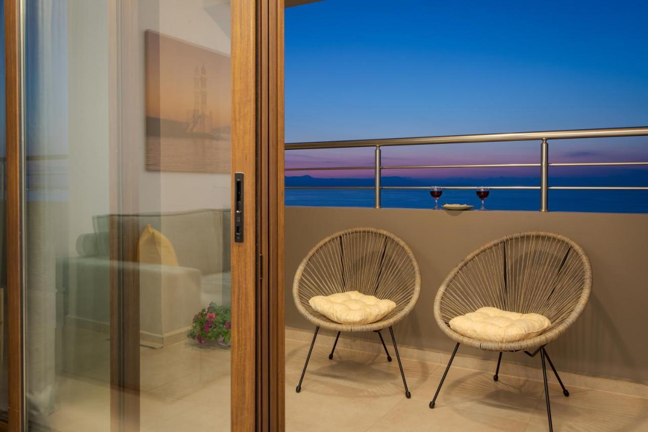 Overview Chania With Sea View And Amazing Sunset Kültér fotó